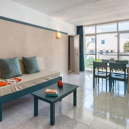 Aparthotel Vibra Club Maritim Sant Antoni de Portmany Екстериор снимка