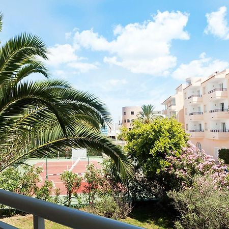 Aparthotel Vibra Club Maritim Sant Antoni de Portmany Екстериор снимка