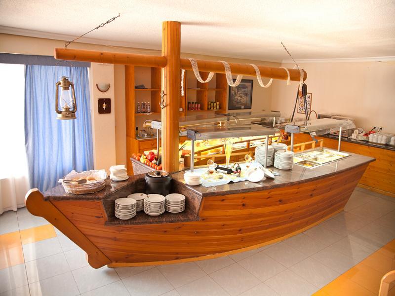 Aparthotel Vibra Club Maritim Sant Antoni de Portmany Екстериор снимка
